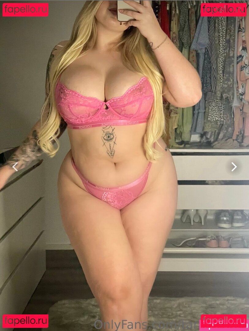 taraharrold Nude Onlyfans Photo 3