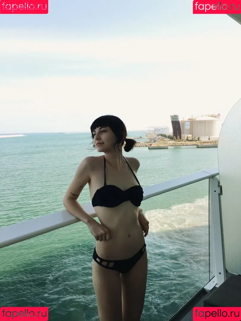 Savannah Brown Onlyfans Photo Gallery 