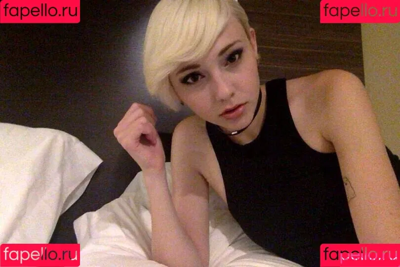 Savannah Brown Onlyfans Photo Gallery 