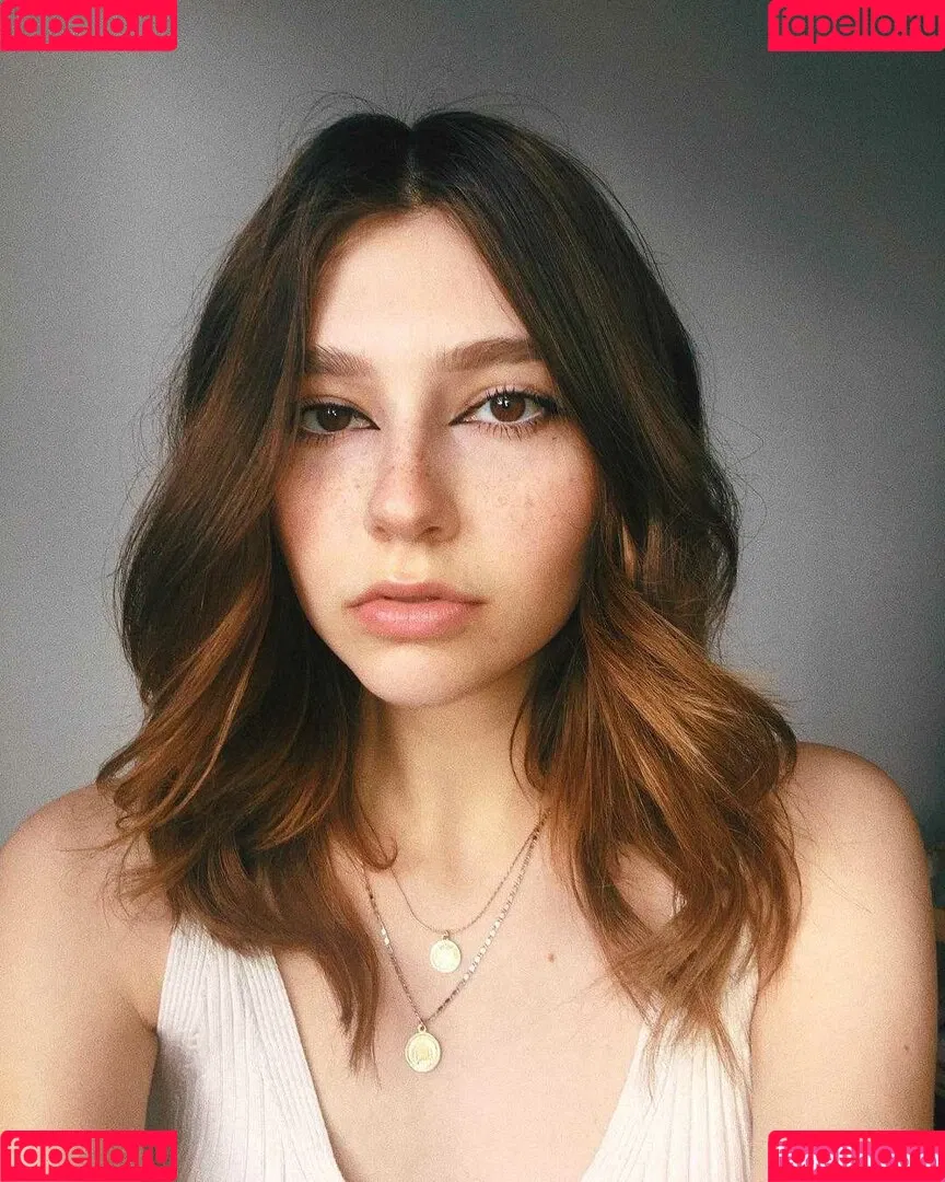 Savannah Brown Onlyfans Photo Gallery 