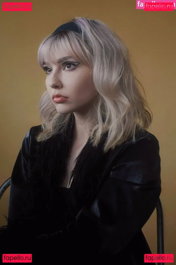 Savannah Brown Onlyfans Photo Gallery 