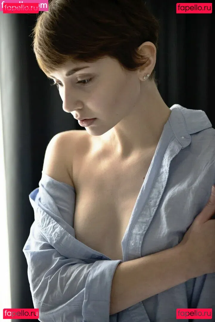 Savannah Brown Onlyfans Photo Gallery 