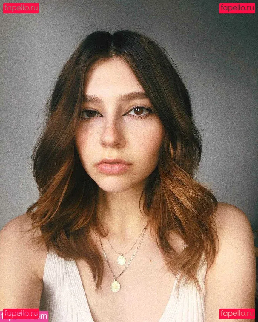 Savannah Brown Onlyfans Photo Gallery 