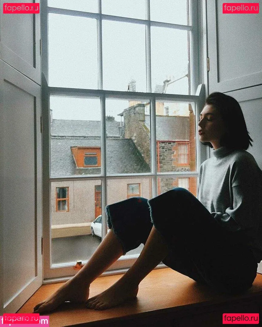 Savannah Brown Onlyfans Photo Gallery 