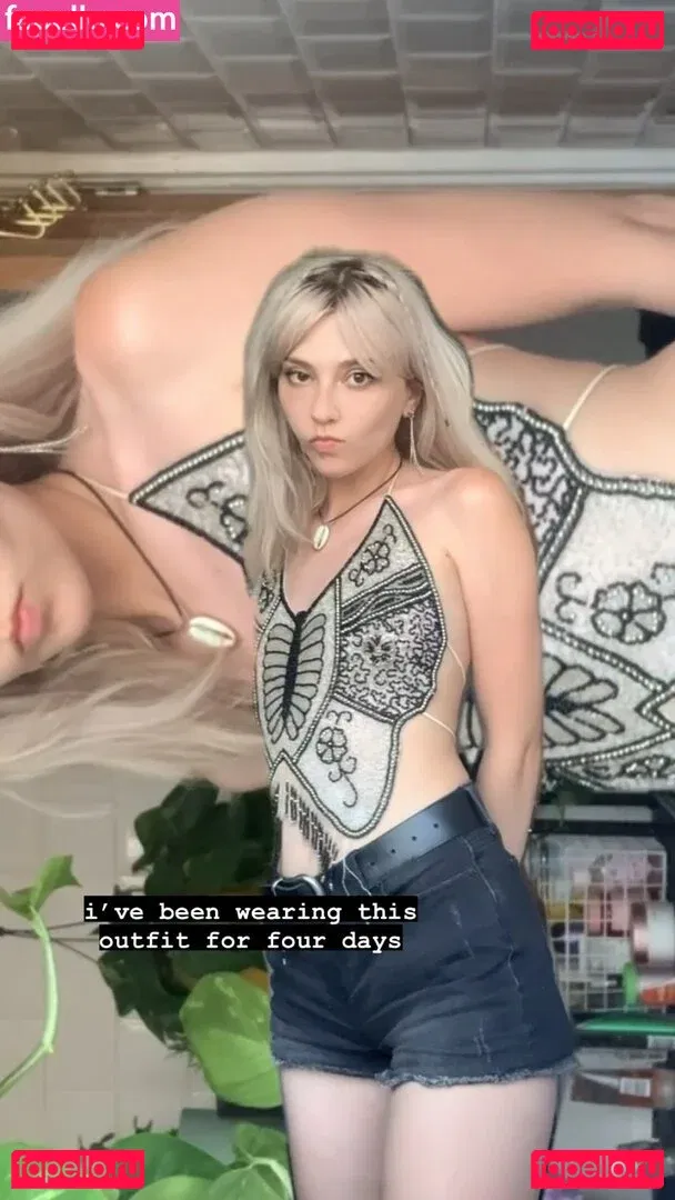 Savannah Brown Onlyfans Photo Gallery 