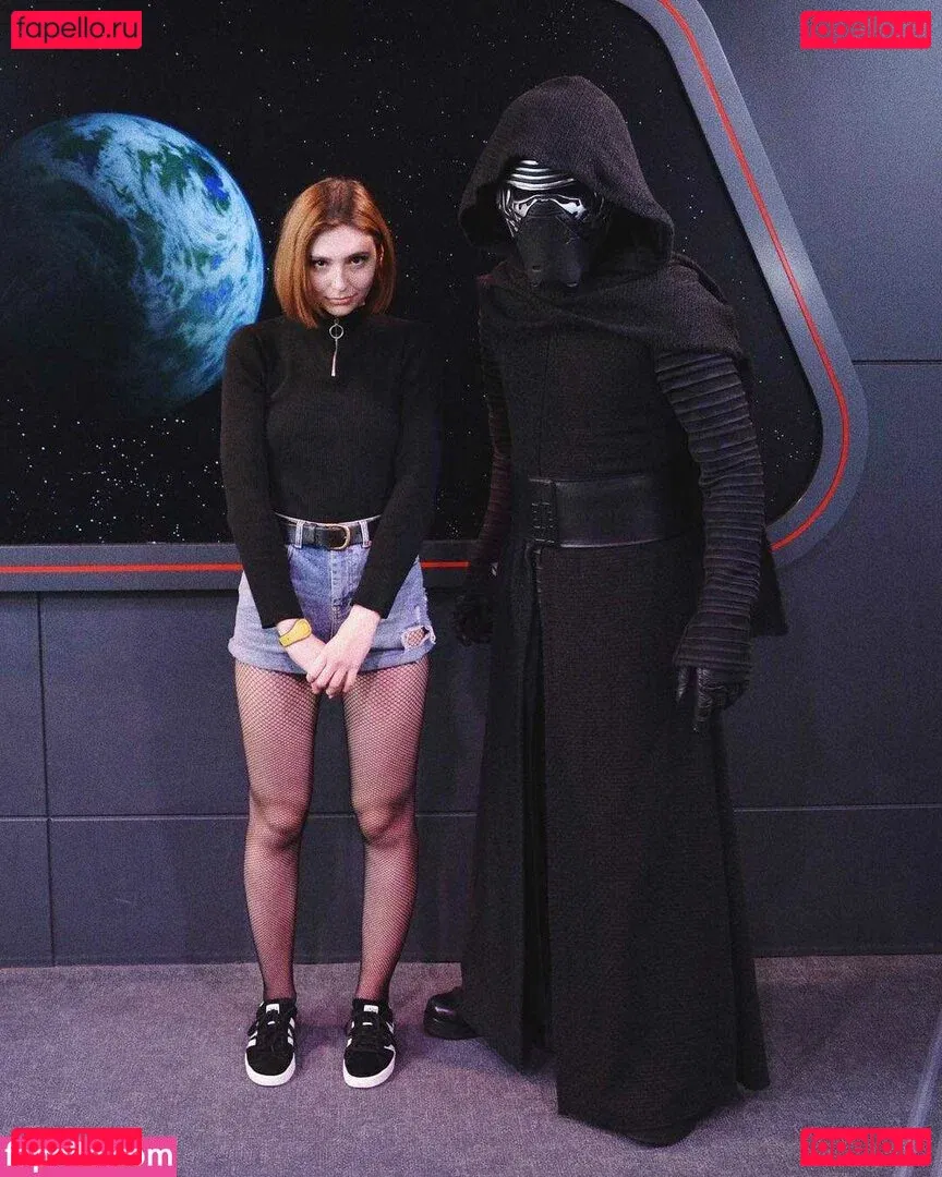 Savannah Brown Onlyfans Photo Gallery 