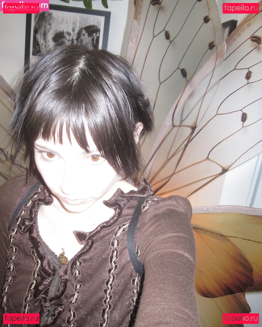 Savannah Brown Onlyfans Photo Gallery 