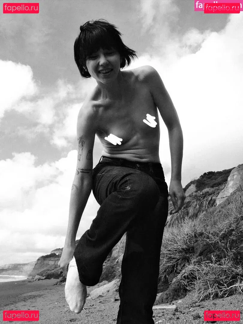 Savannah Brown Onlyfans Photo Gallery 