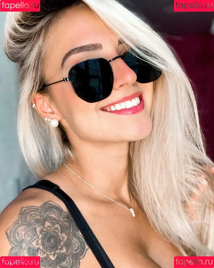 Leticia Ferrazzani Onlyfans Photo Gallery 