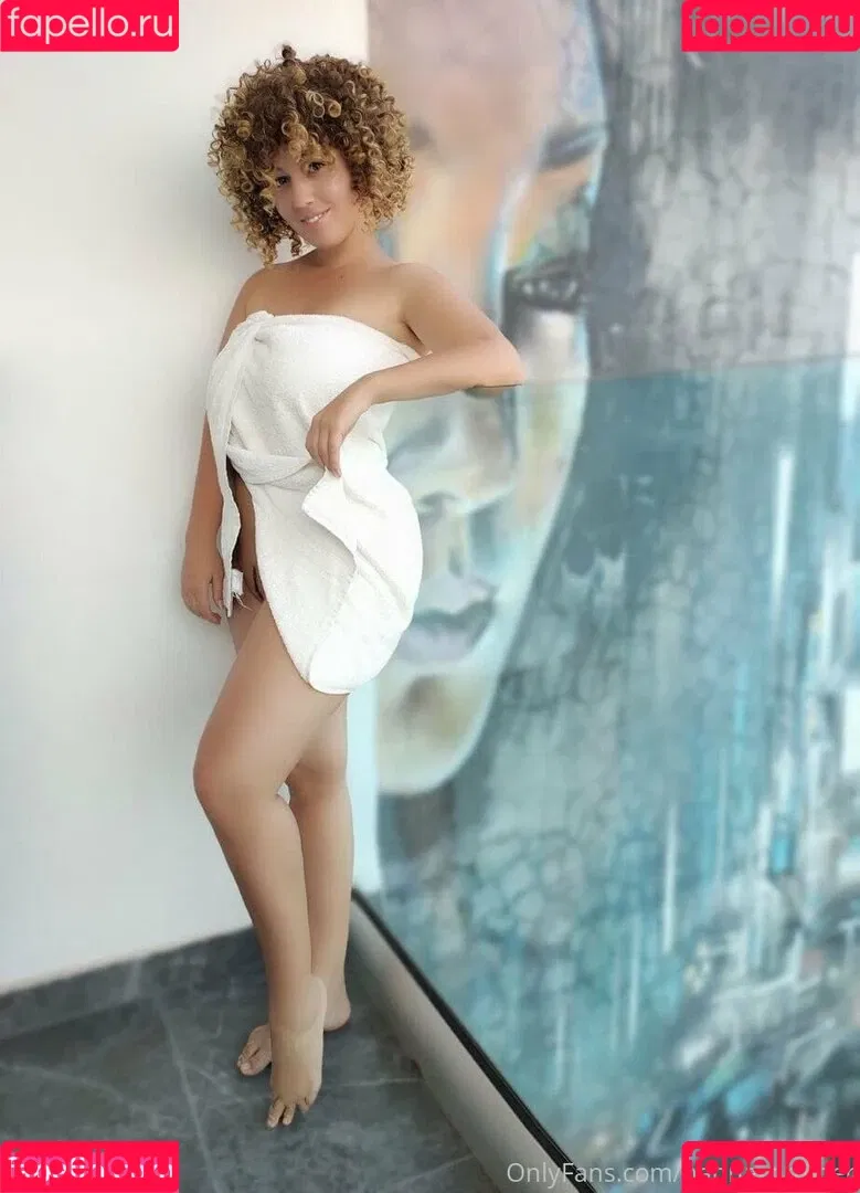 Hanna Zimmer Onlyfans Photo Gallery 