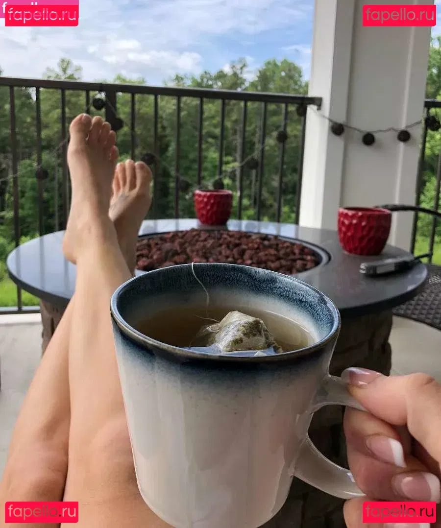 Midskarinnoelle Onlyfans Photo Gallery 