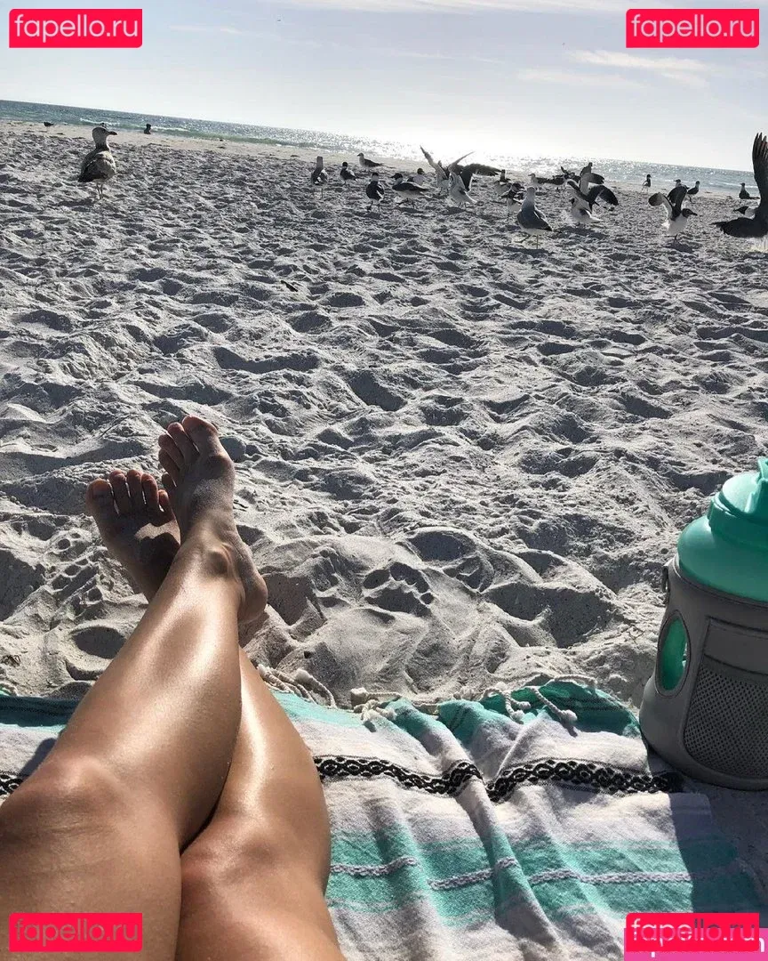 Midskarinnoelle Onlyfans Photo Gallery 