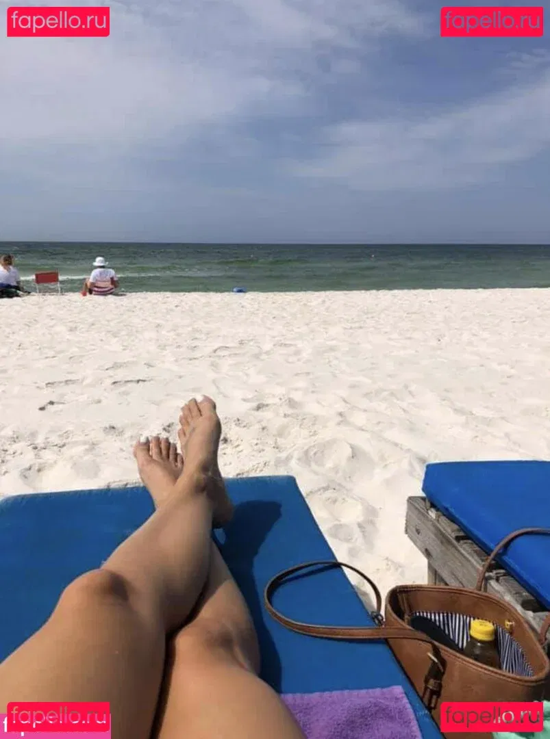 Midskarinnoelle Onlyfans Photo Gallery 