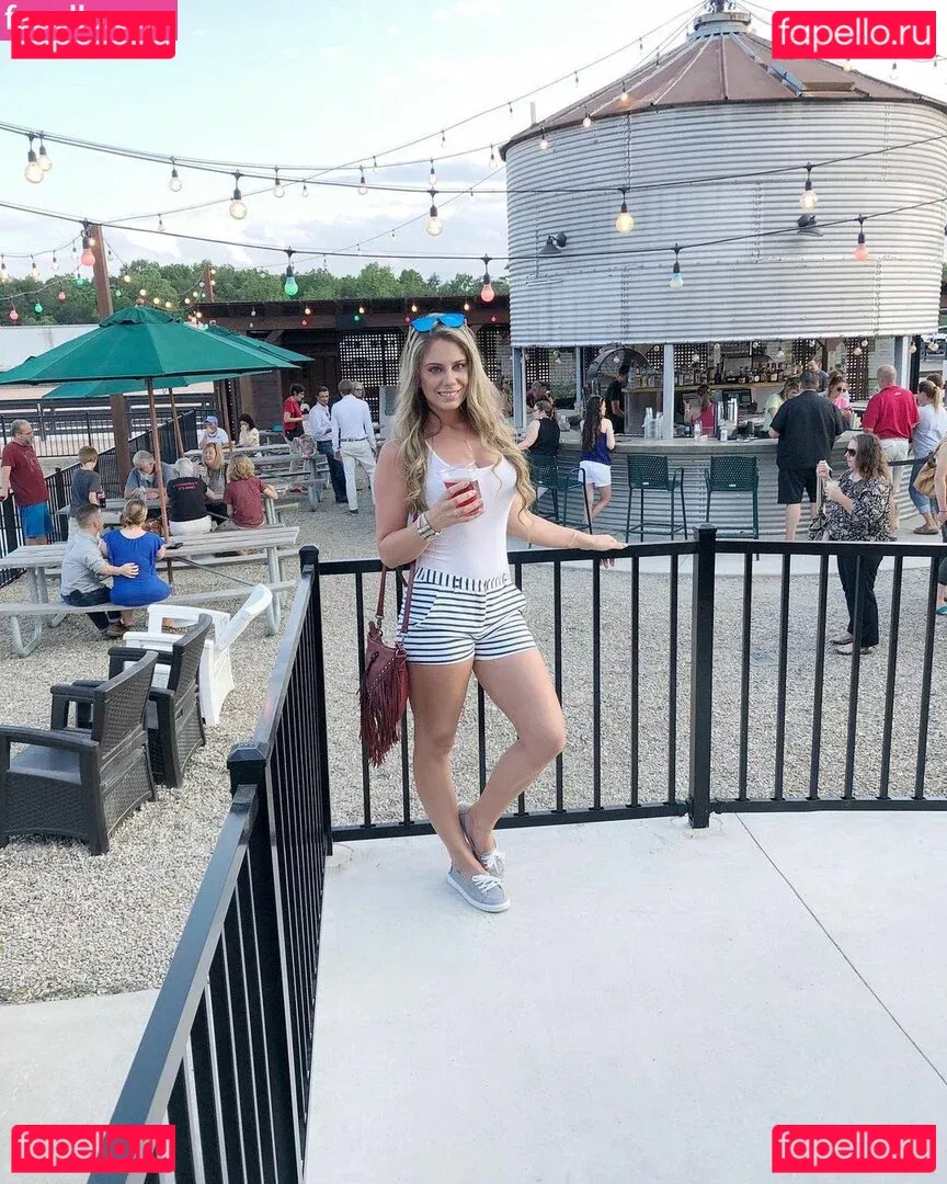 Midskarinnoelle Onlyfans Photo Gallery 