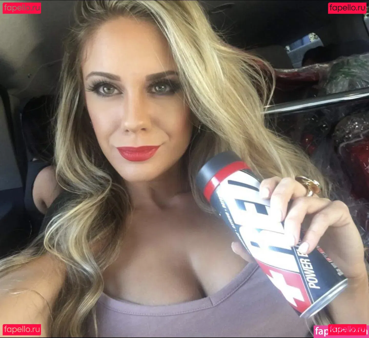 Midskarinnoelle Onlyfans Photo Gallery 