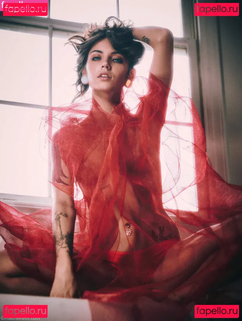 Itsellemu Onlyfans Photo Gallery 