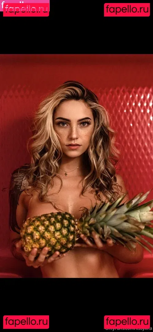 Itsellemu Onlyfans Photo Gallery 