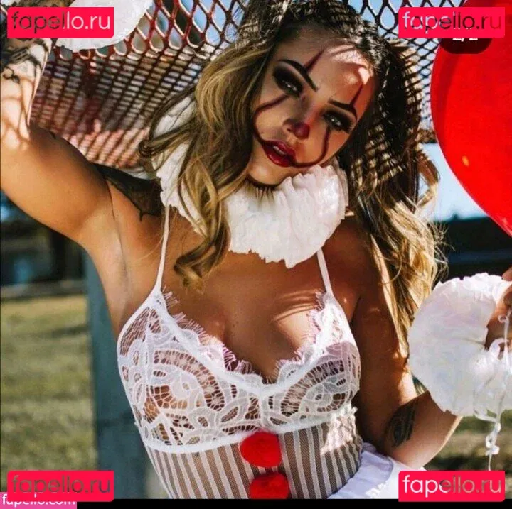 Itsellemu Onlyfans Photo Gallery 