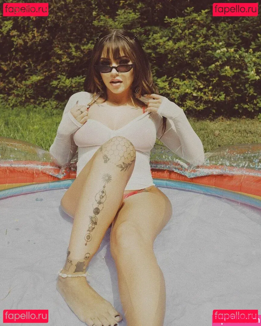 Itsellemu Onlyfans Photo Gallery 