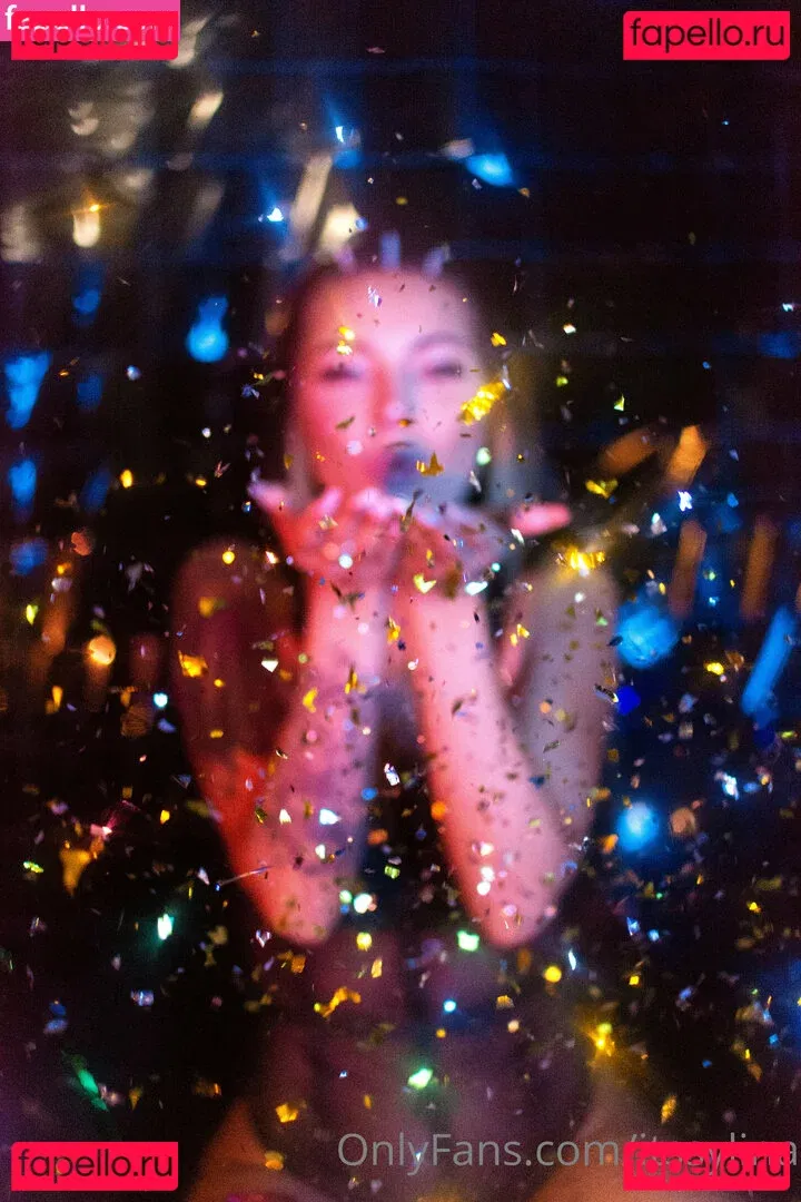 Itsellemu Onlyfans Photo Gallery 