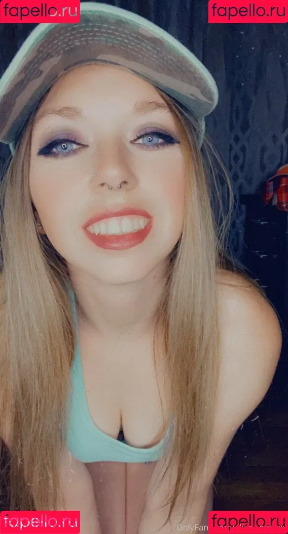 allimoonaxxx Onlyfans Photo Gallery 