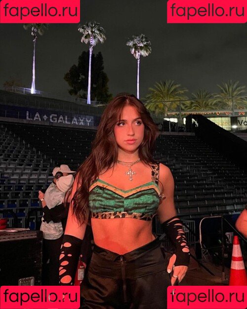 Tate McRae Onlyfans Photo Gallery 