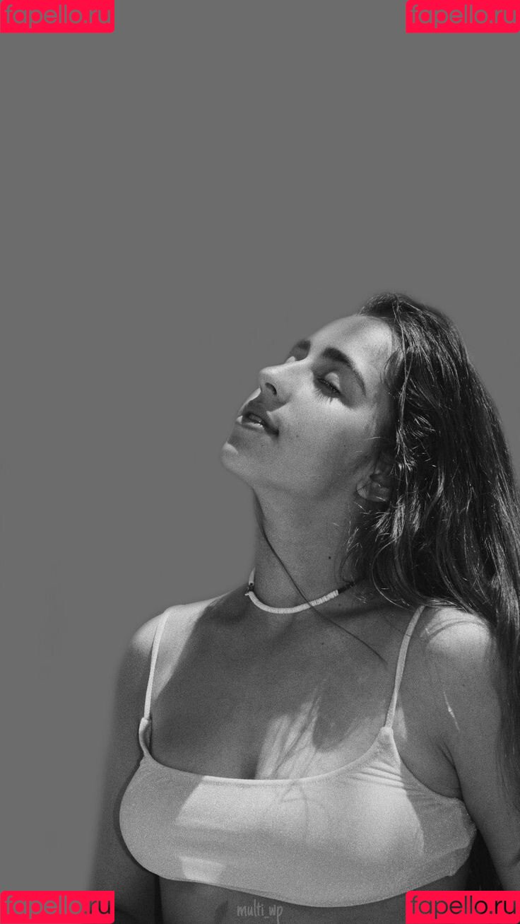 Tate McRae Onlyfans Photo Gallery 