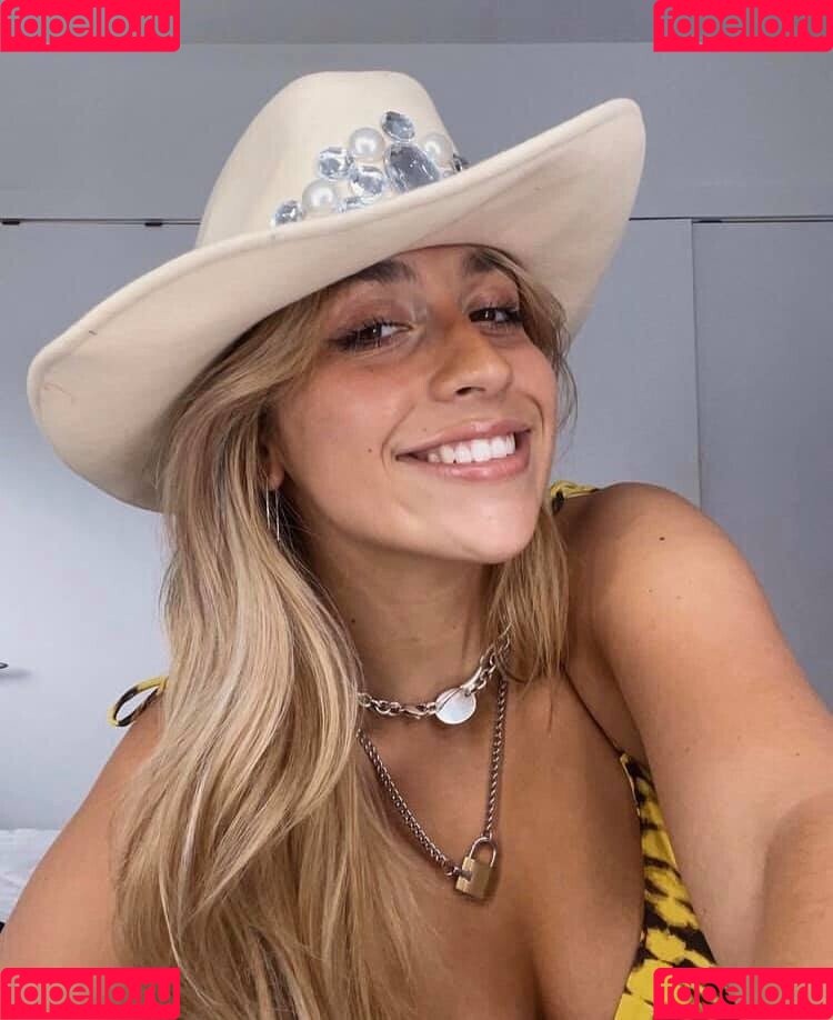 Tate McRae Onlyfans Photo Gallery 