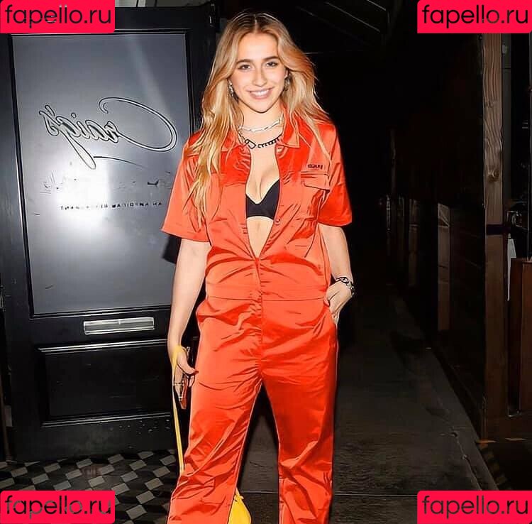 Tate McRae Onlyfans Photo Gallery 