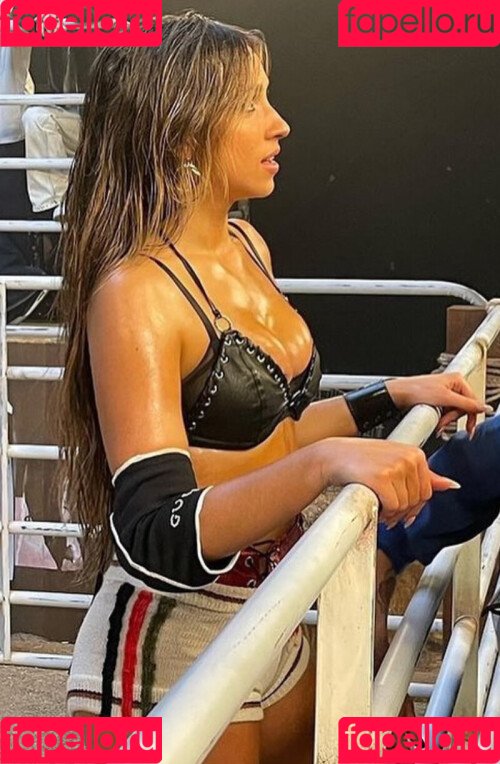 Tate McRae Onlyfans Photo Gallery 