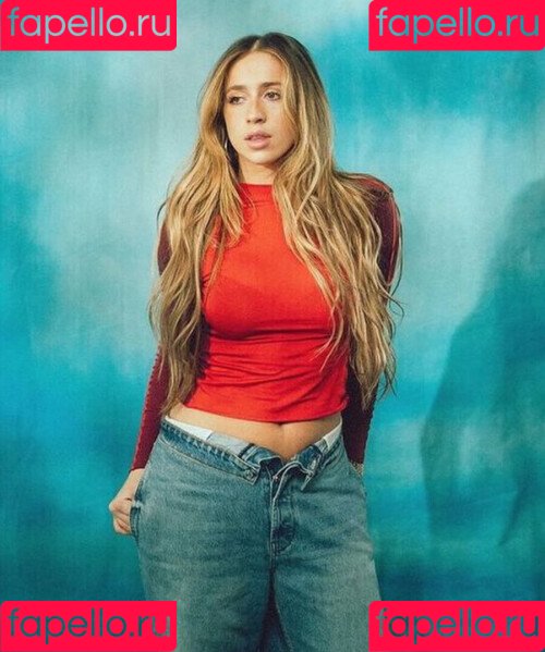 Tate McRae Onlyfans Photo Gallery 