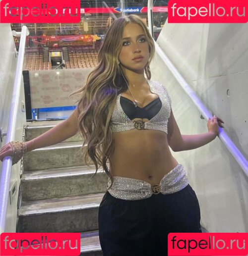 Tate McRae Onlyfans Photo Gallery 