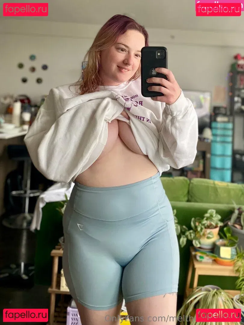 melthewhale Onlyfans Photo Gallery 