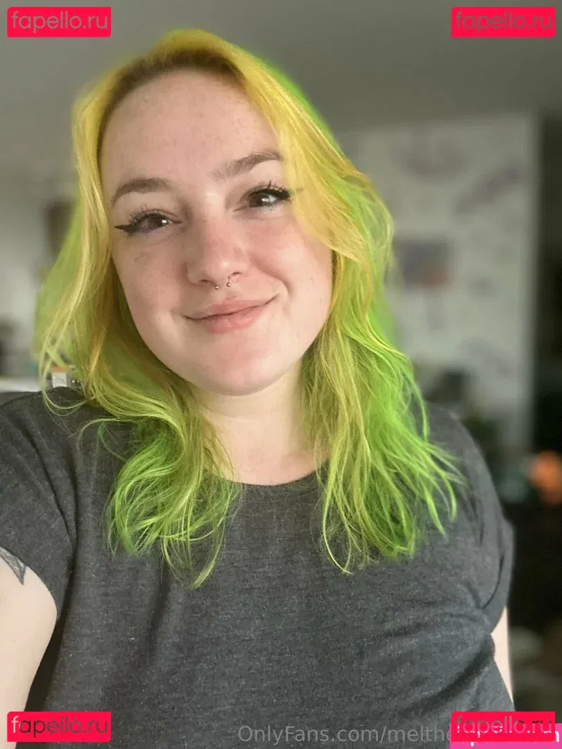 melthewhale Onlyfans Photo Gallery 