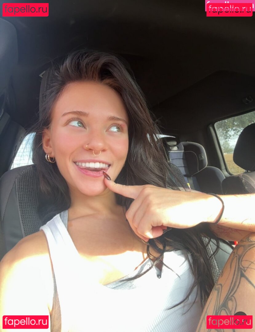 Sophilicous Nude Onlyfans Photo 14