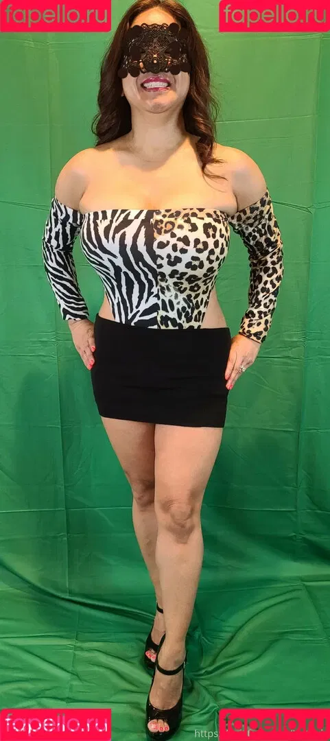 HotJade Onlyfans Photo Gallery 