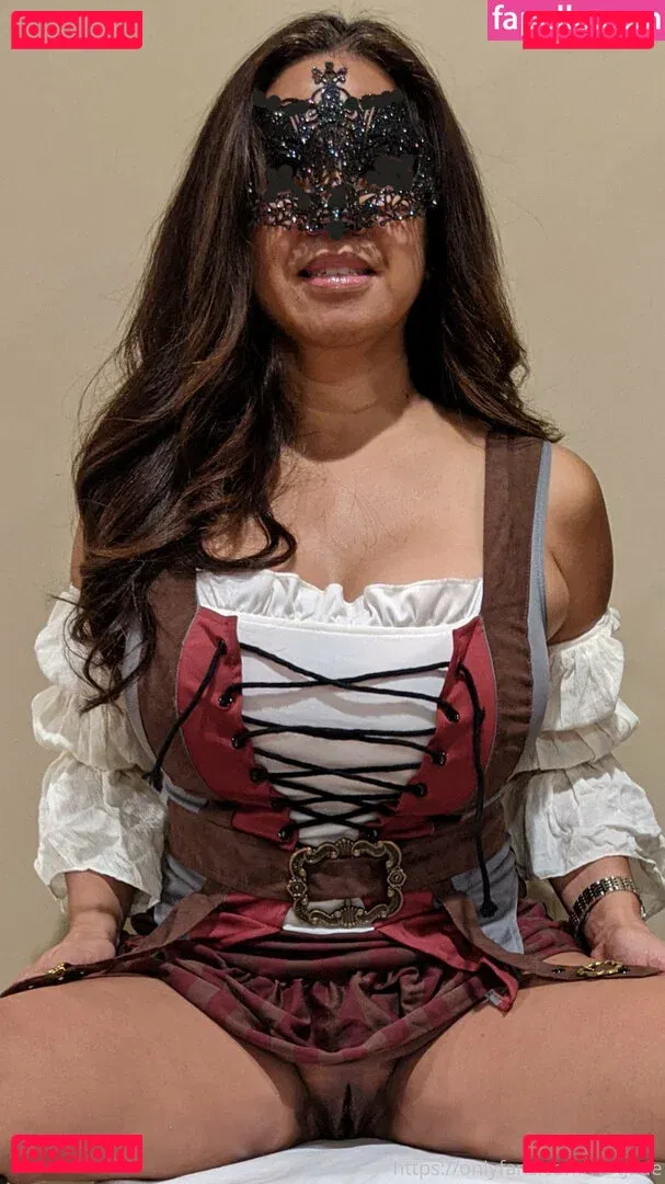 HotJade Onlyfans Photo Gallery 