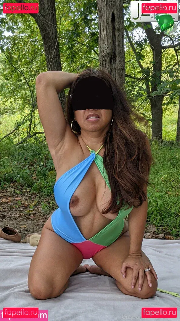 HotJade Onlyfans Photo Gallery 