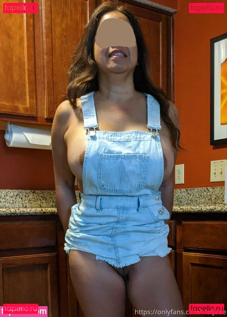 HotJade Onlyfans Photo Gallery 