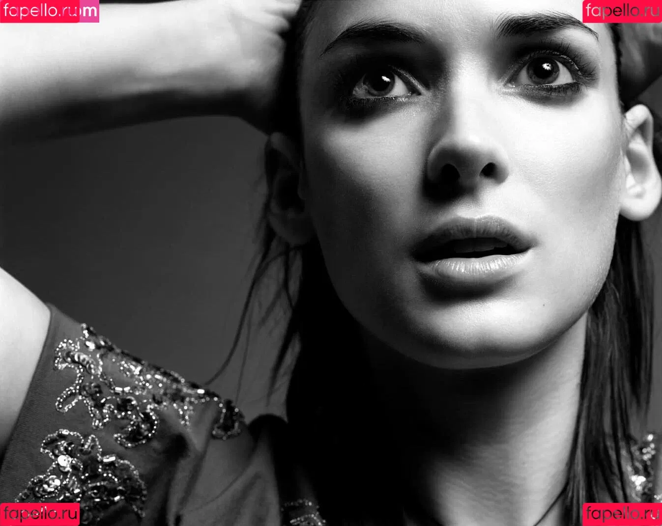 Winona Ryder Onlyfans Photo Gallery 