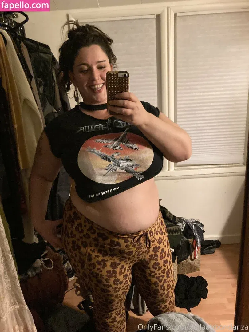 bellaabbondanza Onlyfans Photo Gallery 