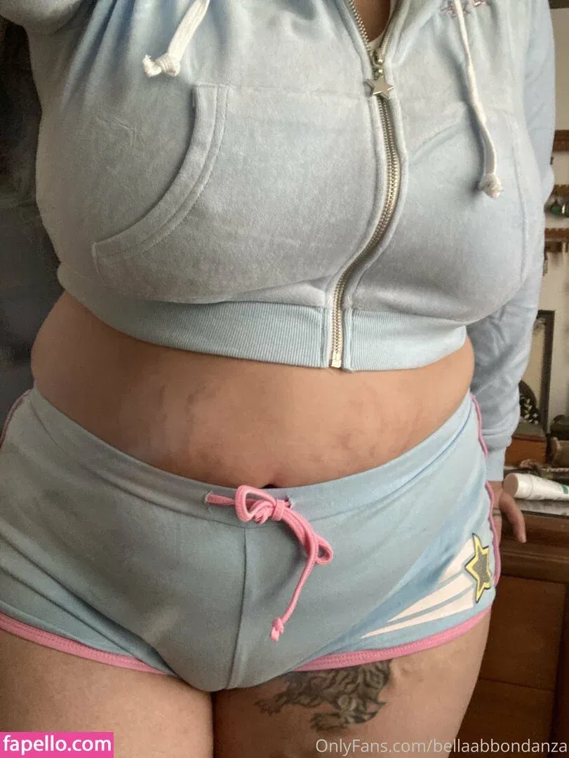 bellaabbondanza Onlyfans Photo Gallery 