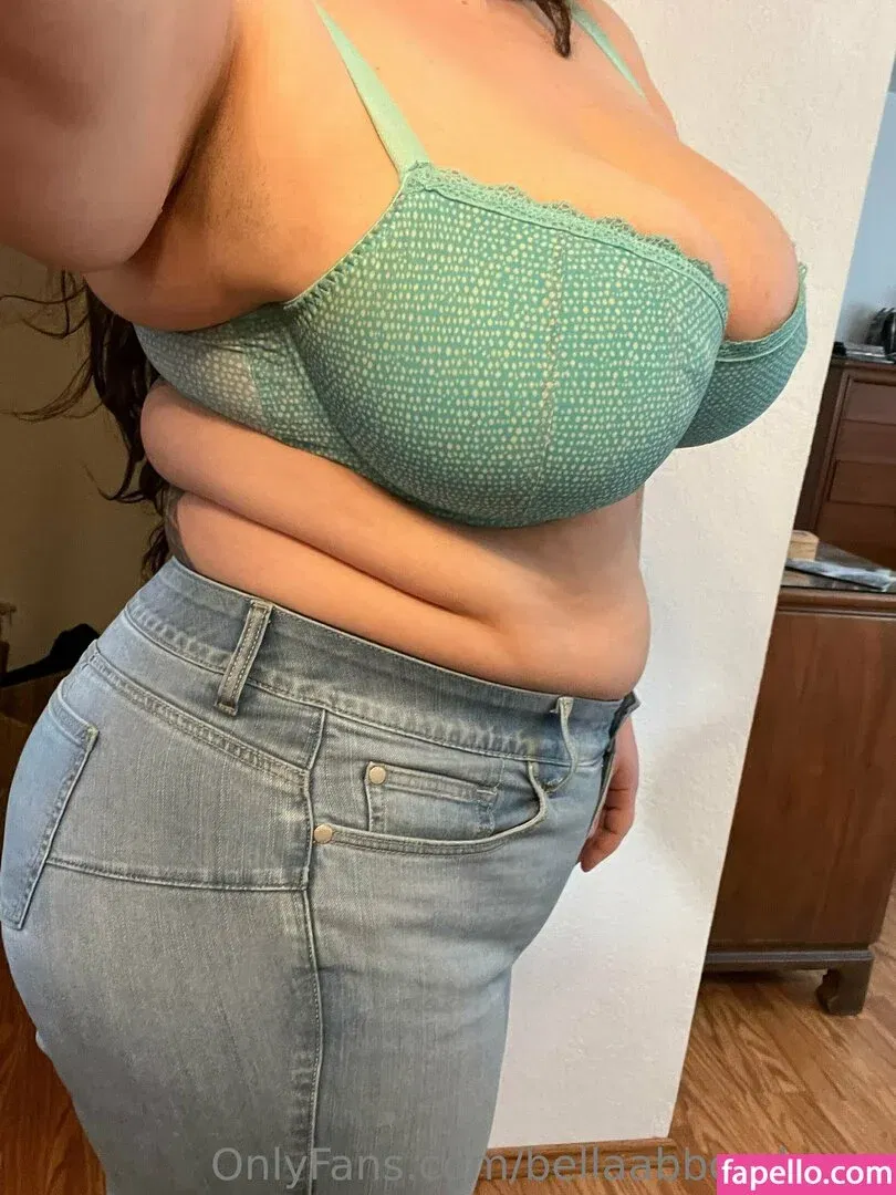 bellaabbondanza Onlyfans Photo Gallery 