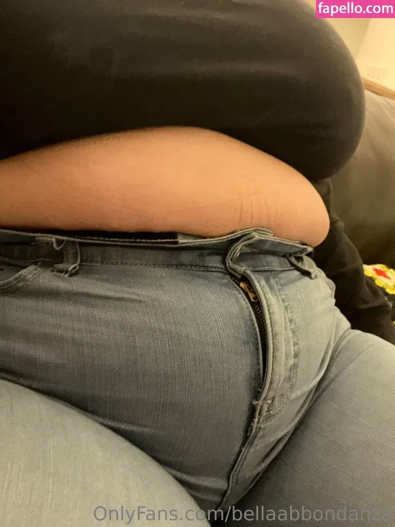 bellaabbondanza Onlyfans Photo Gallery 