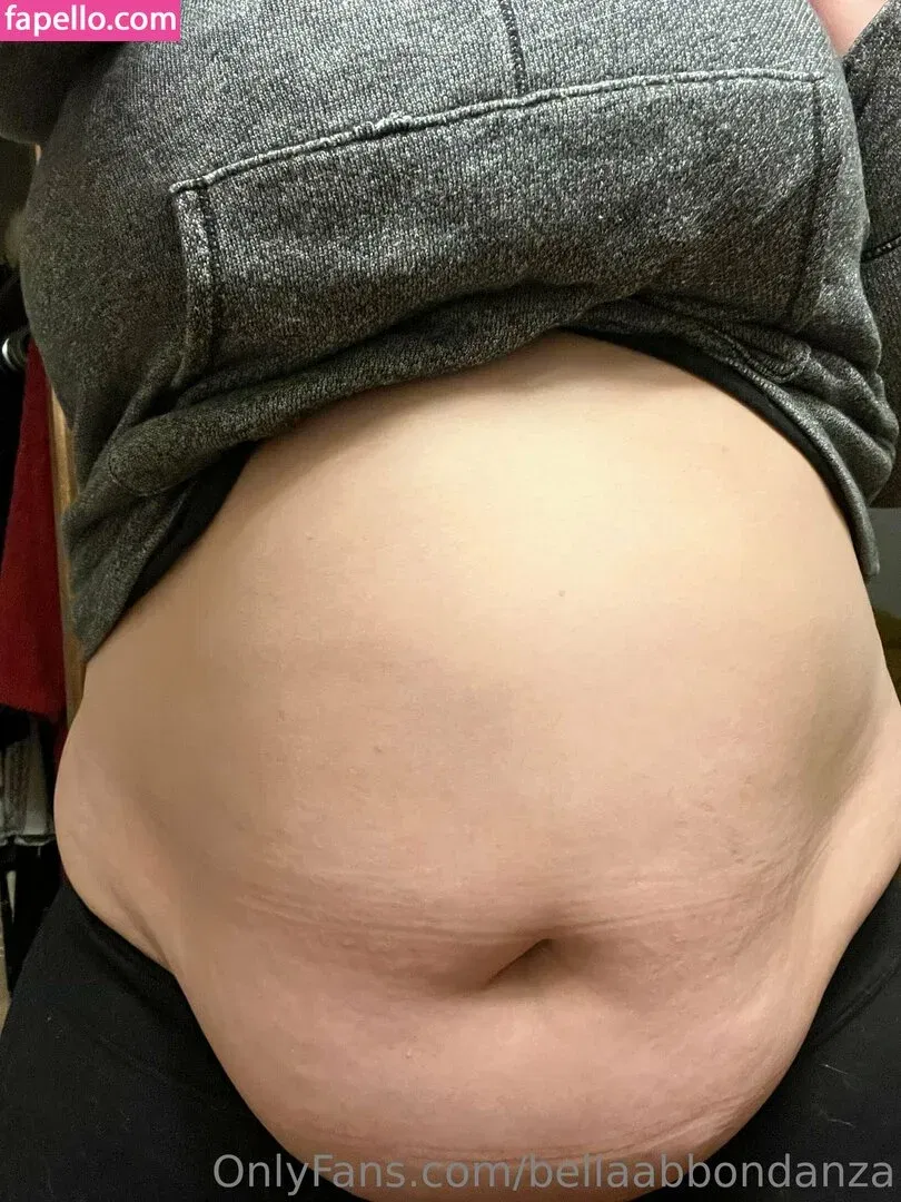 bellaabbondanza Onlyfans Photo Gallery 