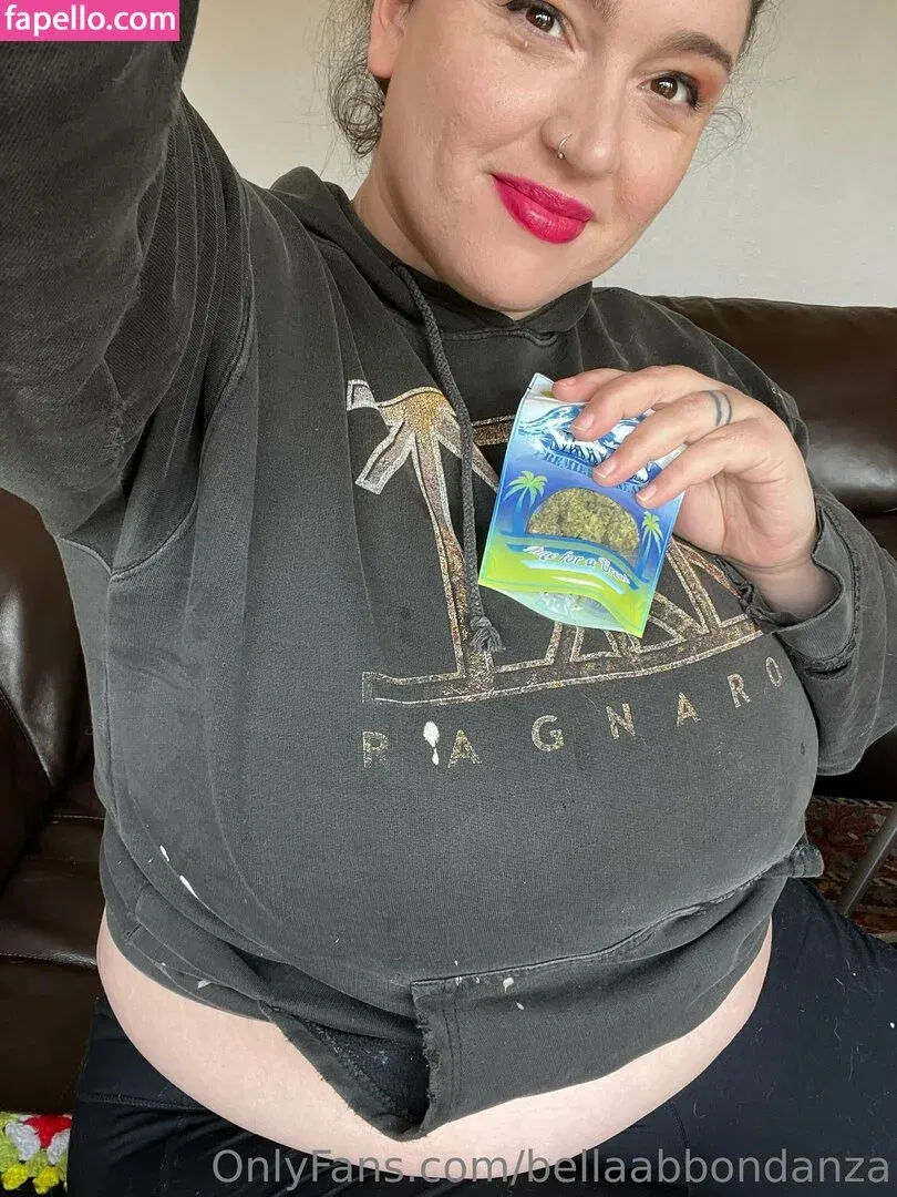 bellaabbondanza Onlyfans Photo Gallery 