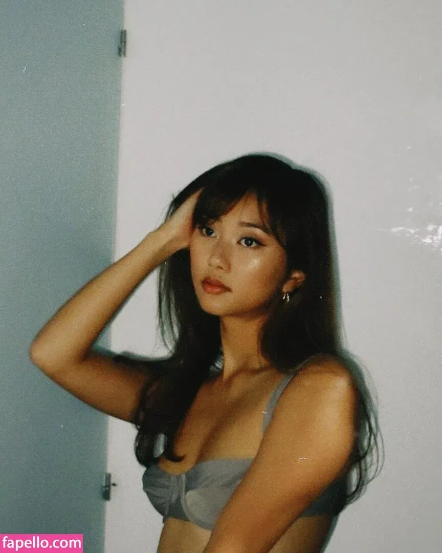 thuvnn Onlyfans Photo Gallery 