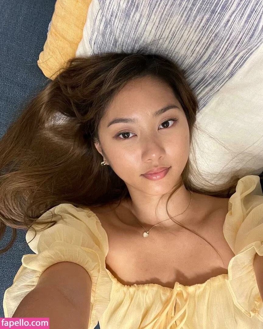 thuvnn Onlyfans Photo Gallery 