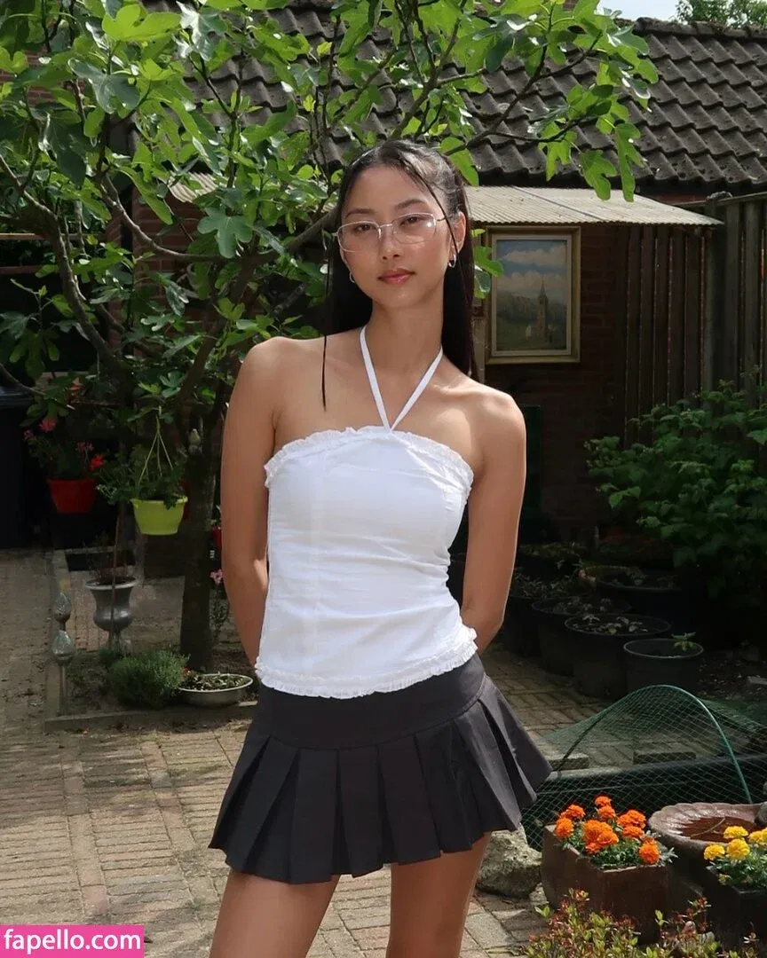 thuvnn Onlyfans Photo Gallery 