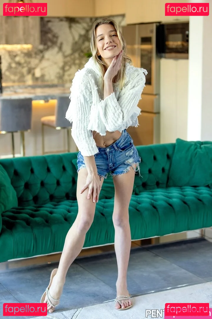 Kenna James Onlyfans Photo Gallery 